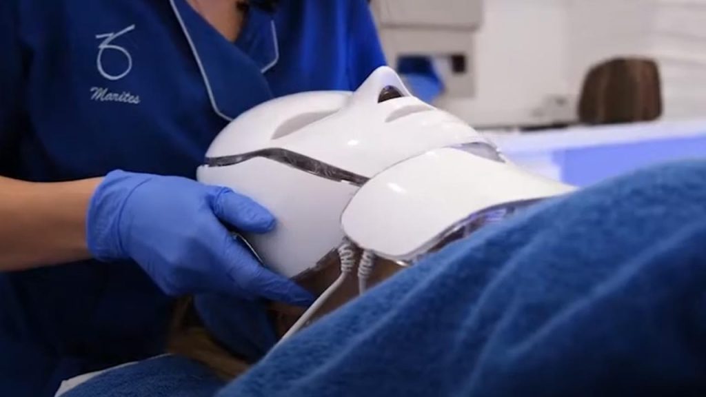 Led light mask marites